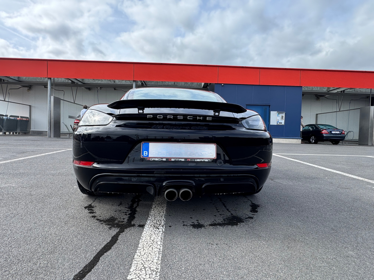 Porsche 718 Cayman GTS