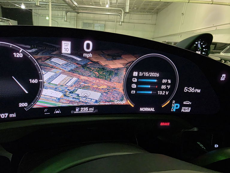 Porsche Taycan 4S Cross Turismo