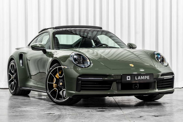 Porsche 992 Turbo