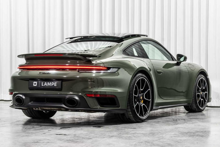 Porsche 992 Turbo