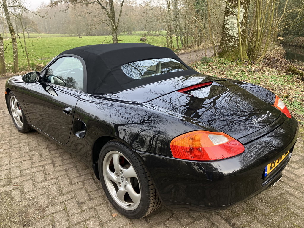 Porsche 986 Boxster S