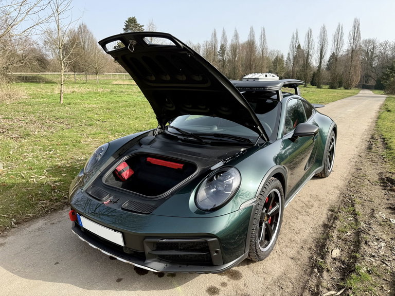 Porsche 911 Dakar