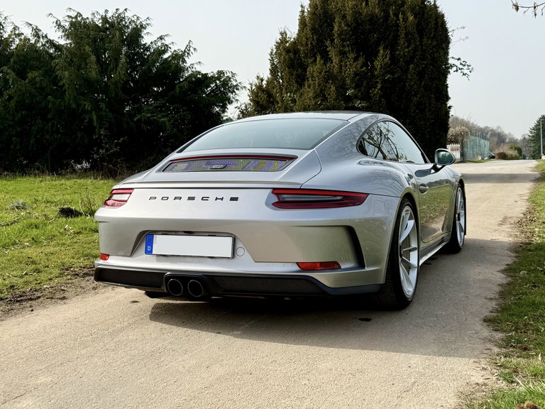 Porsche 991.2 GT3 Touring