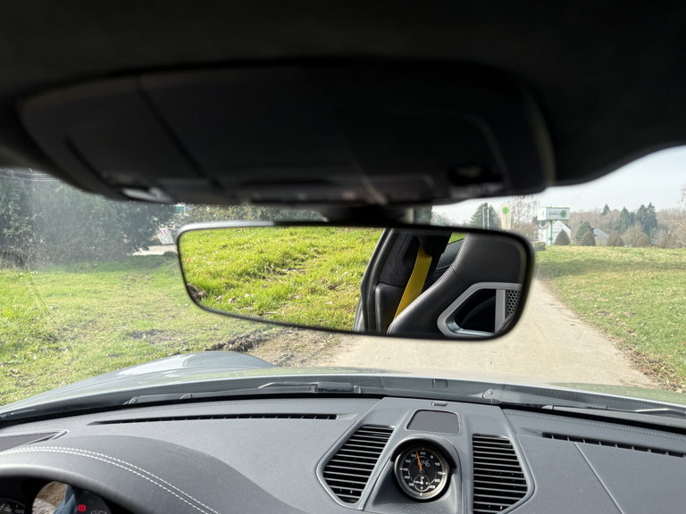 Porsche 991.2 GT3 Touring