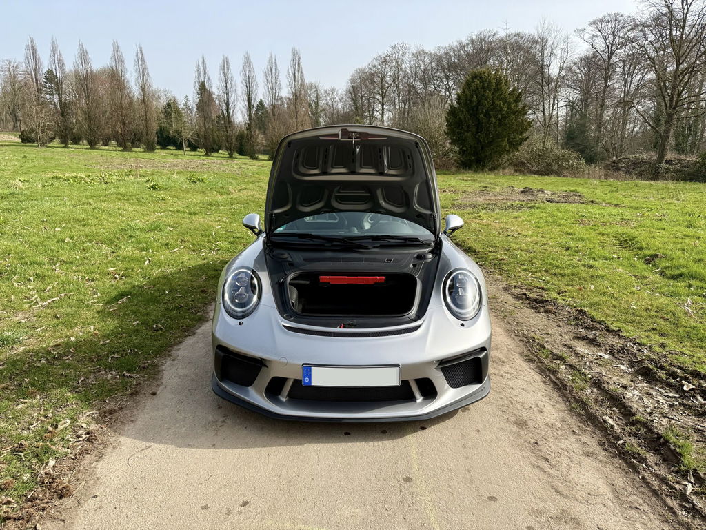 Porsche 991.2 GT3 Touring