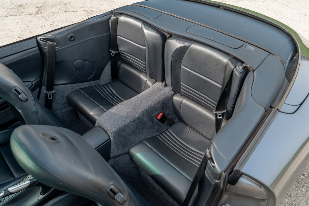 Porsche 996.2 Carrera 4