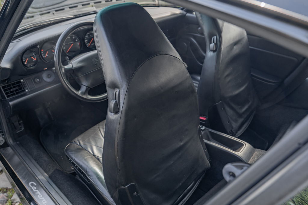 Porsche 993 Carrera 4S