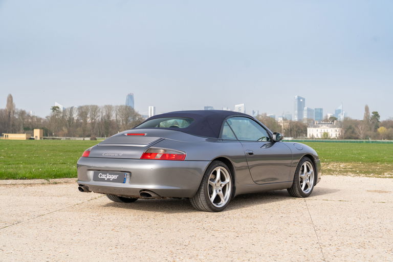 Porsche 996.2 Carrera 4