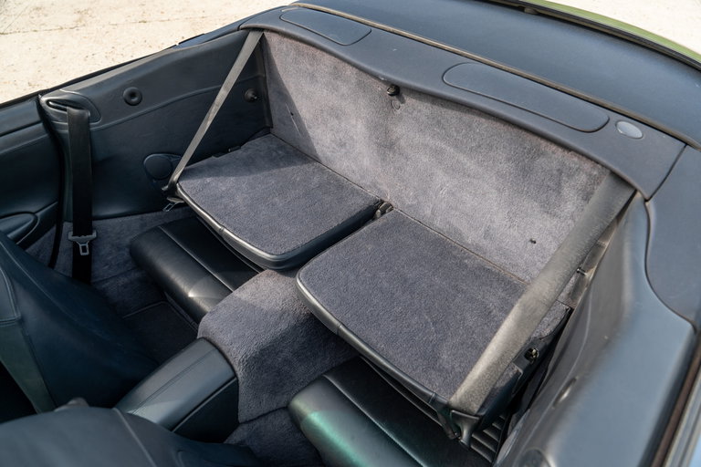 Porsche 996.2 Carrera 4