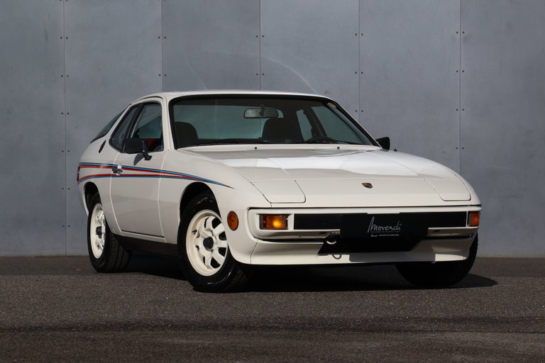 Porsche 924