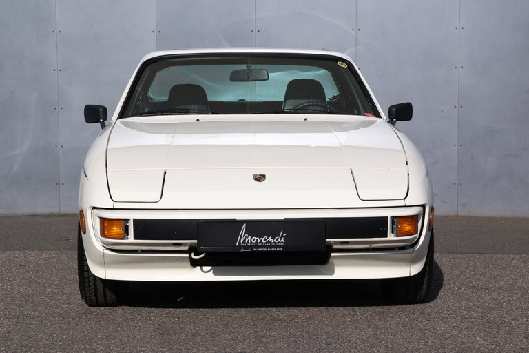 Porsche 924