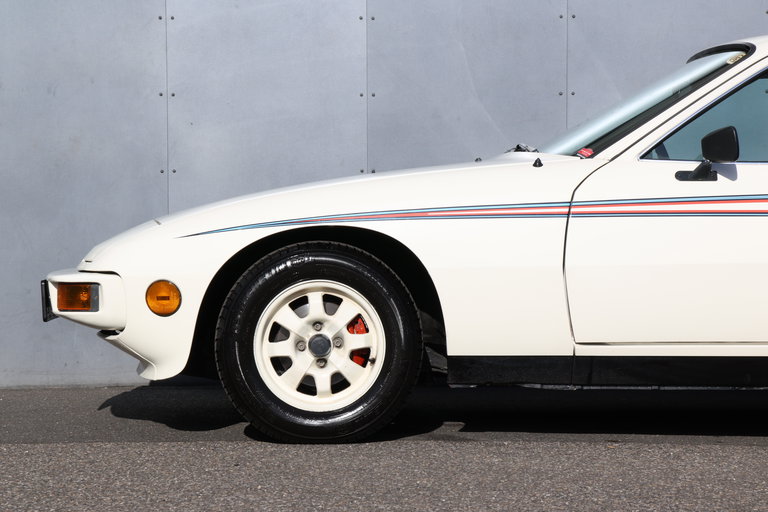 Porsche 924