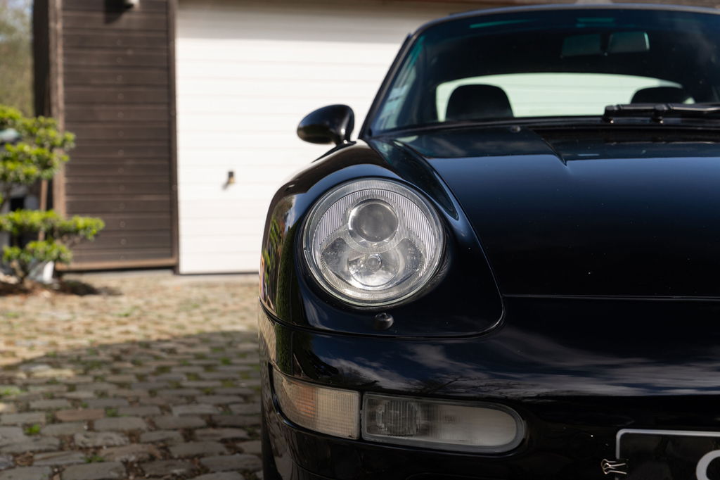 Porsche 993 Carrera 4S