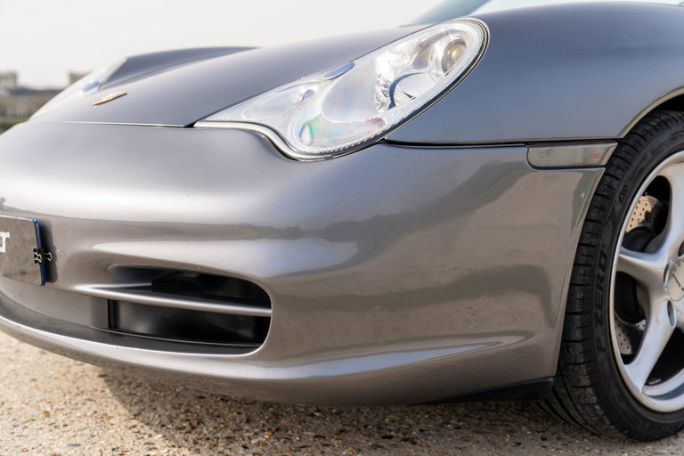 Porsche 996.2 Carrera 4