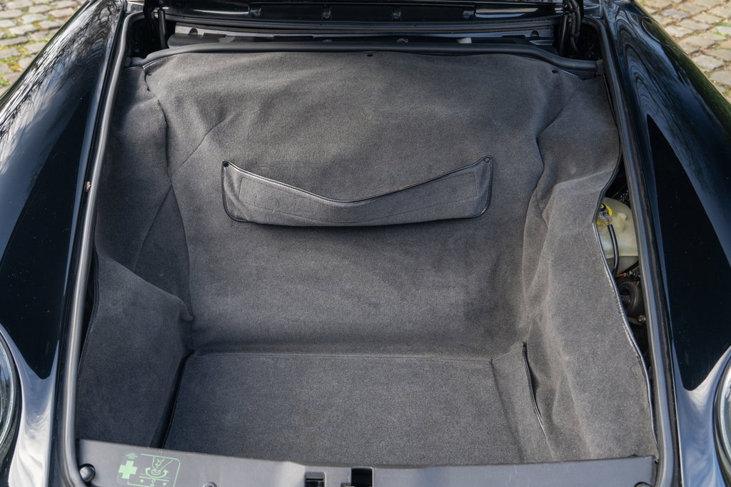 Porsche 993 Carrera 4S