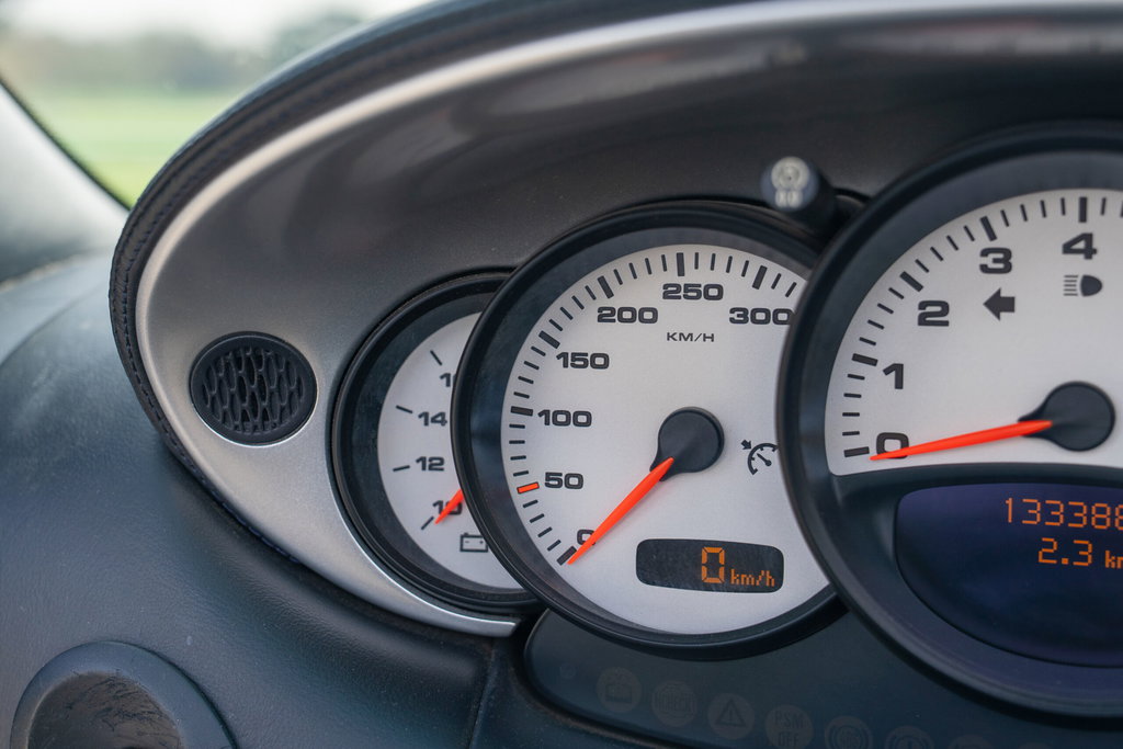 Porsche 996.2 Carrera 4