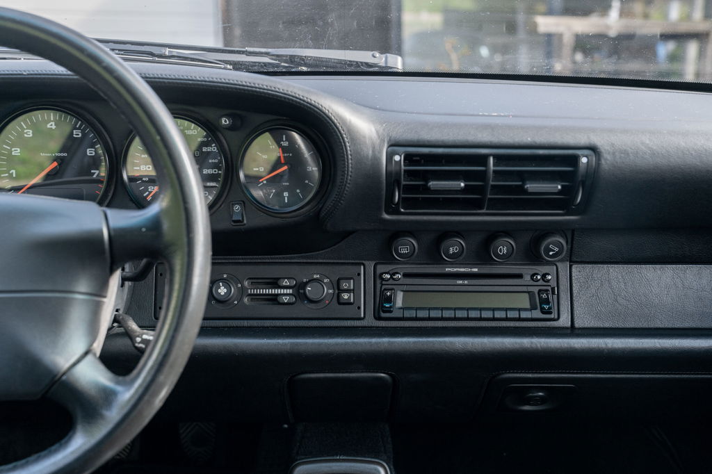 Porsche 993 Carrera 4S