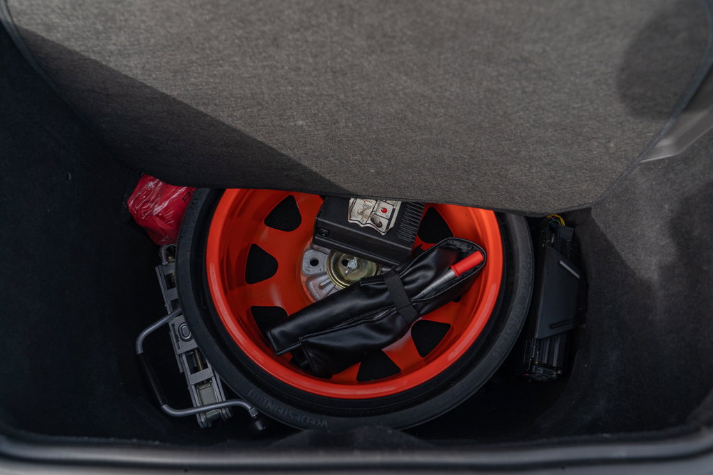 Porsche 996.2 Carrera 4