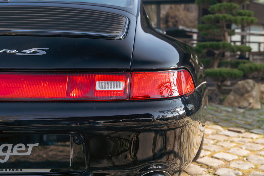 Porsche 993 Carrera 4S