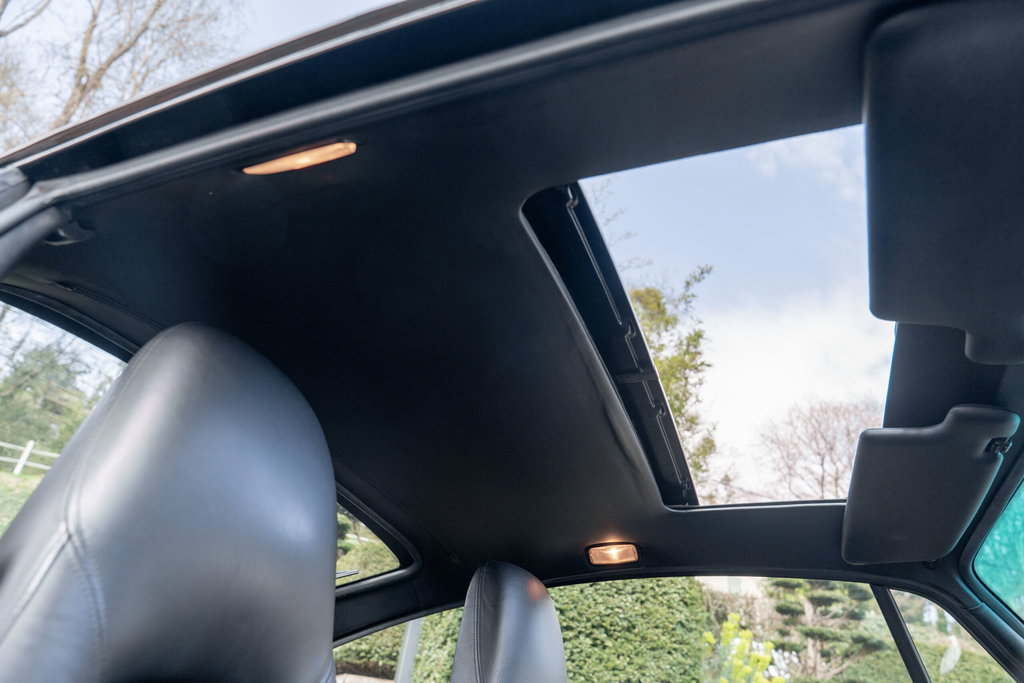 Porsche 993 Carrera 4S