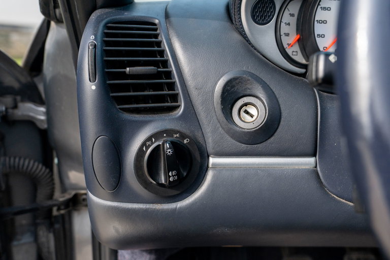 Porsche 996.2 Carrera 4