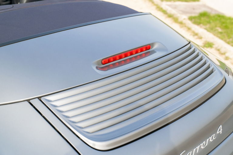 Porsche 996.2 Carrera 4