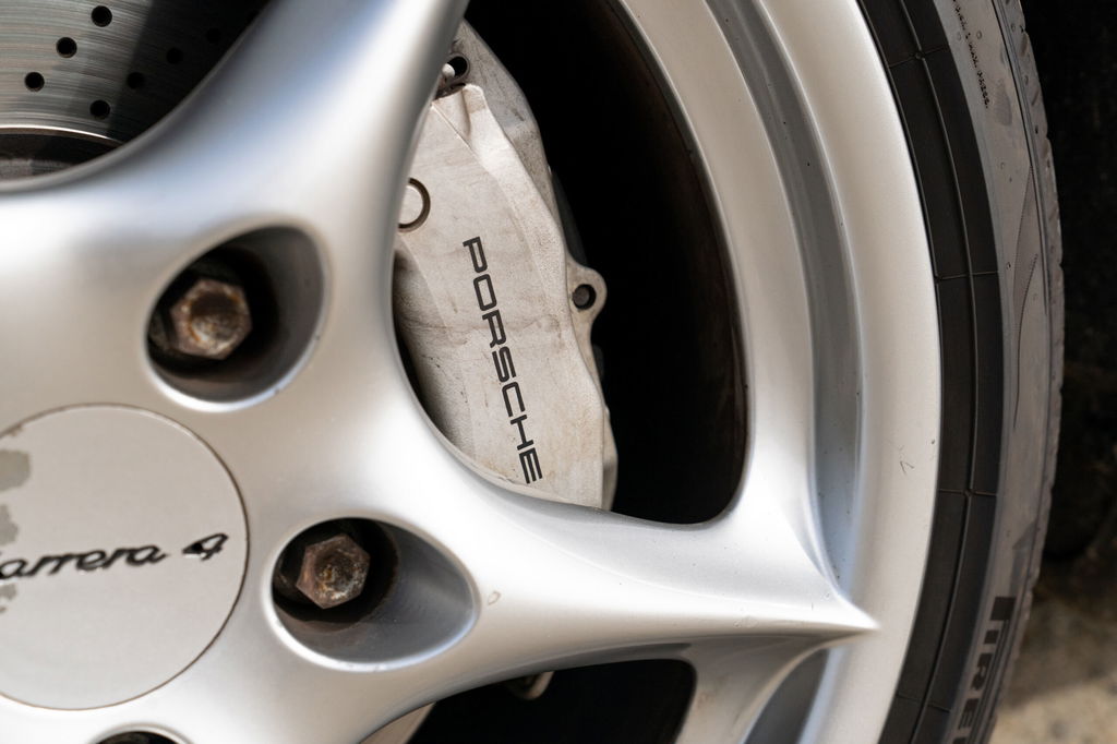 Porsche 996.2 Carrera 4