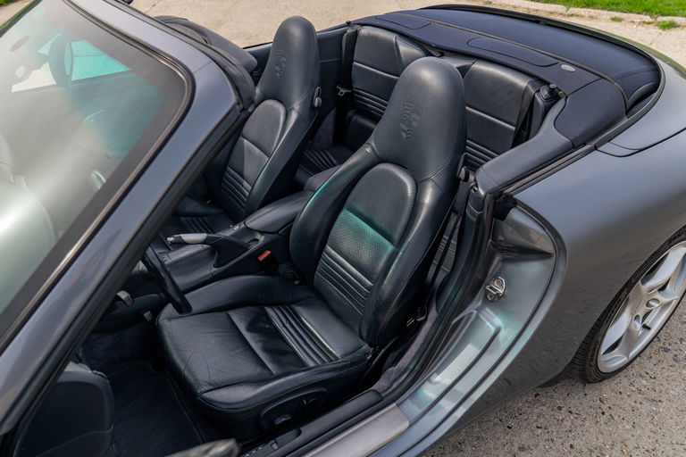 Porsche 996.2 Carrera 4