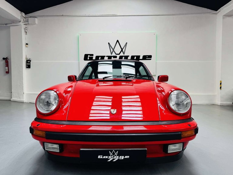 Porsche 911 Carrera 3.2