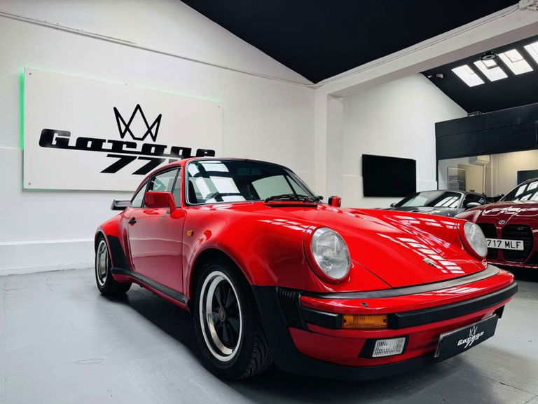 Porsche 911 Carrera 3.2