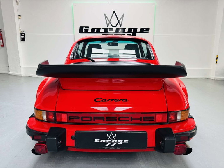 Porsche 911 Carrera 3.2