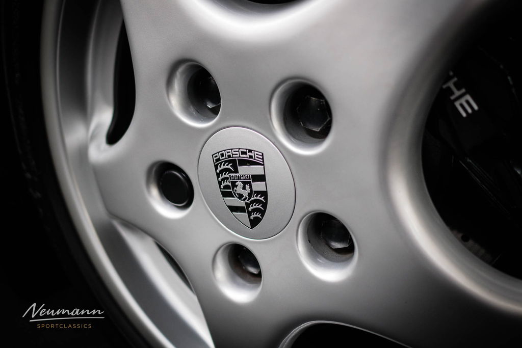 Porsche 964 Carrera 2 Cabrio WTL