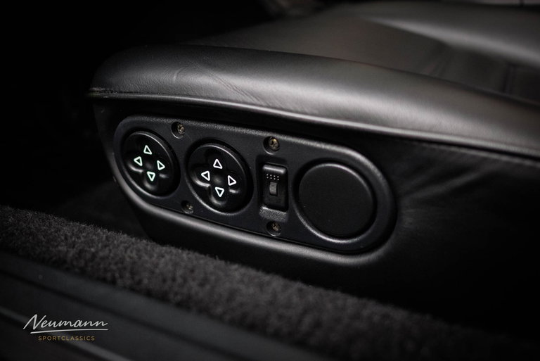 Porsche 964 Carrera 2 Cabrio WTL