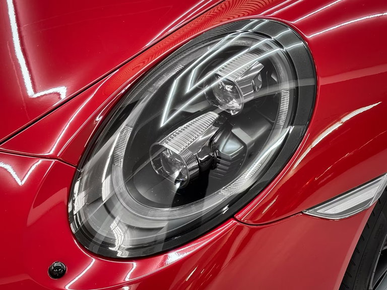 Porsche 991 Carrera 4 GTS