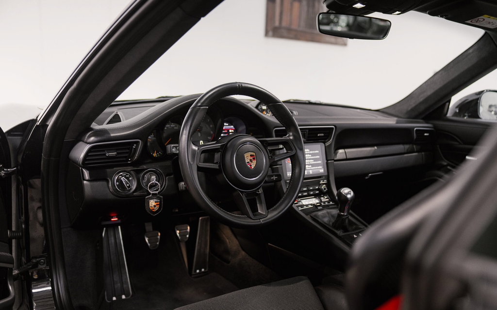 Porsche 991.2 GT3 Touring