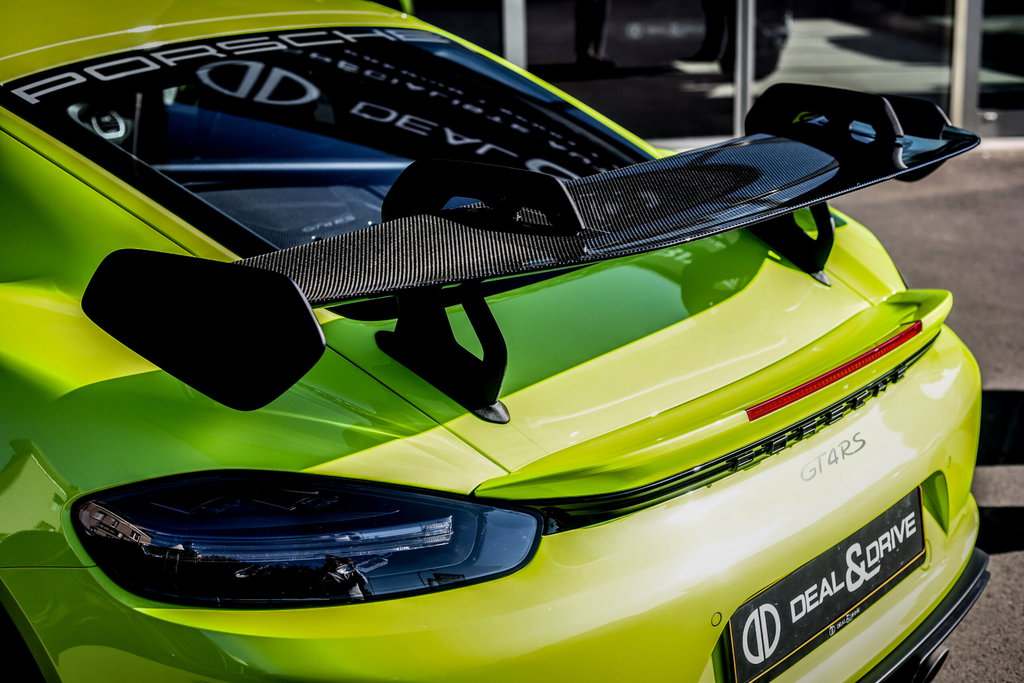Porsche 718 Cayman GT4 RS