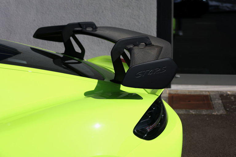 Porsche 718 Cayman GT4 RS