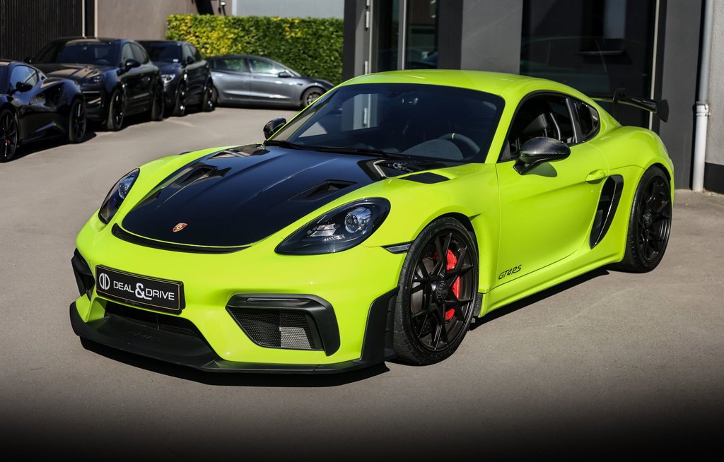 Porsche 718 Cayman GT4 RS