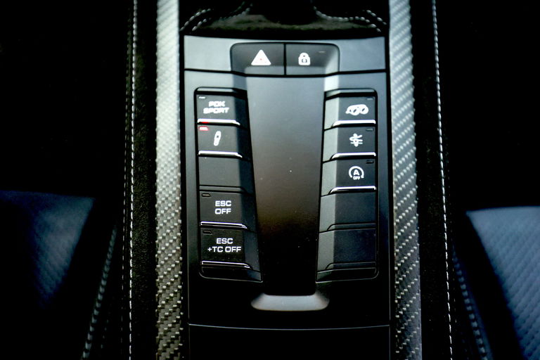 Porsche 718 Cayman GT4 RS