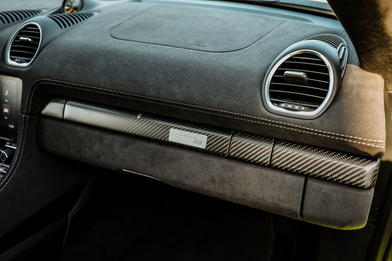 Porsche 718 Cayman GT4 RS