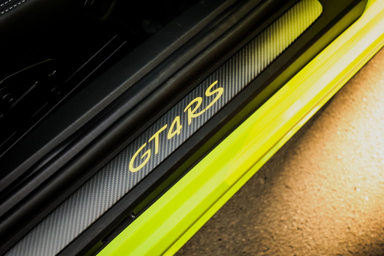 Porsche 718 Cayman GT4 RS