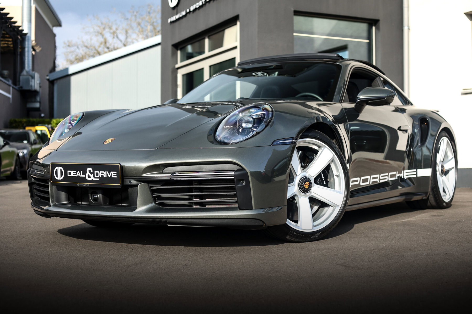Porsche 992 Turbo 50 Jahre 2025 - elferspot.com - Marketplace for