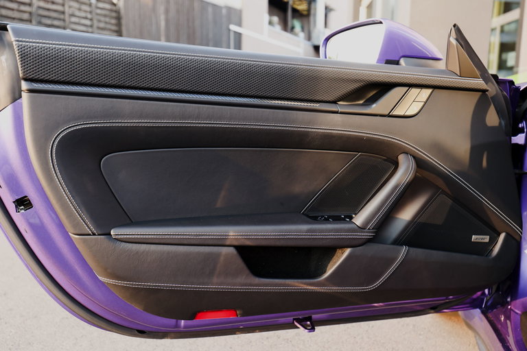 Porsche 992 GT3 Touring