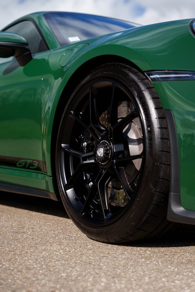 Porsche 992 GT3 Touring