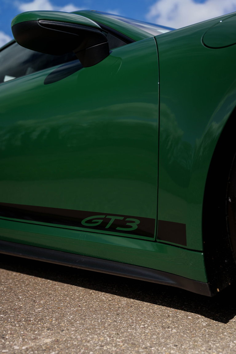 Porsche 992 GT3 Touring