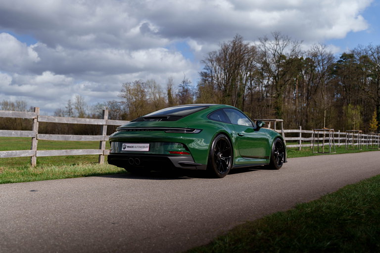 Porsche 992 GT3 Touring