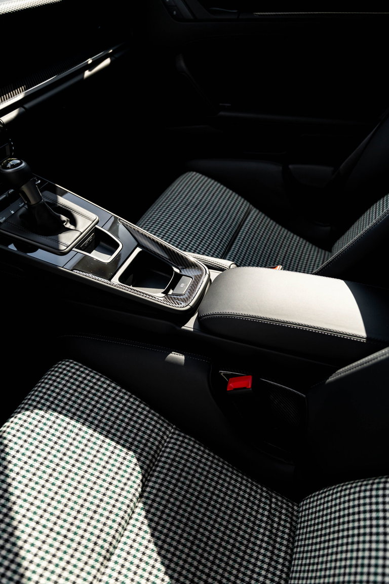 Porsche 992 GT3 Touring