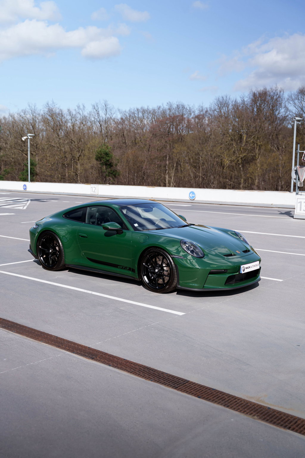 Porsche 992 GT3 Touring