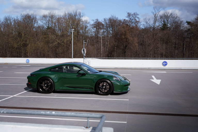 Porsche 992 GT3 Touring