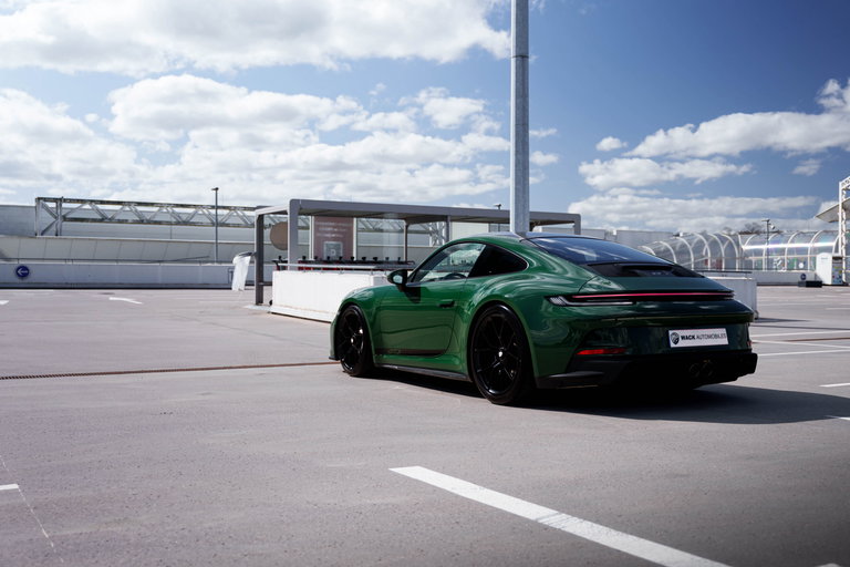 Porsche 992 GT3 Touring